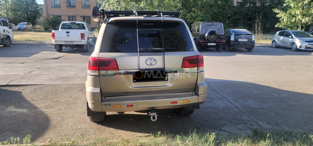 TOYOTA LAND CRUISER 200, Жийп, 2016 автомашин зарна, худалдана ...